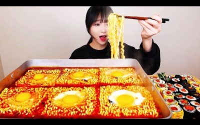 라면에 김밥은 못참지🔥 진짬뽕과 스쿨푸드 김밥 먹방