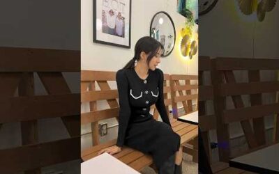 PRE Merry Christmas 성수동 나~아드리~~ 룩북/lookbook/투피스세트/투피스룩/연말룩/크리스마스룩/모노빈제이/monobinj