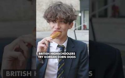 British Highscoolers try Korean Cheese Hotdogs!