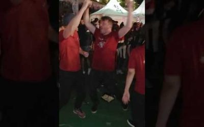 Korean uni students show how festivals are done.